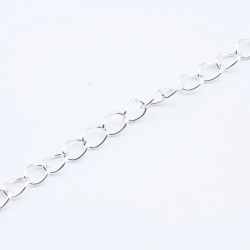 Iron Side Twisted Chain, Silver color, Size: 6 mm x 4 mm, Thickness: 0.7 mm